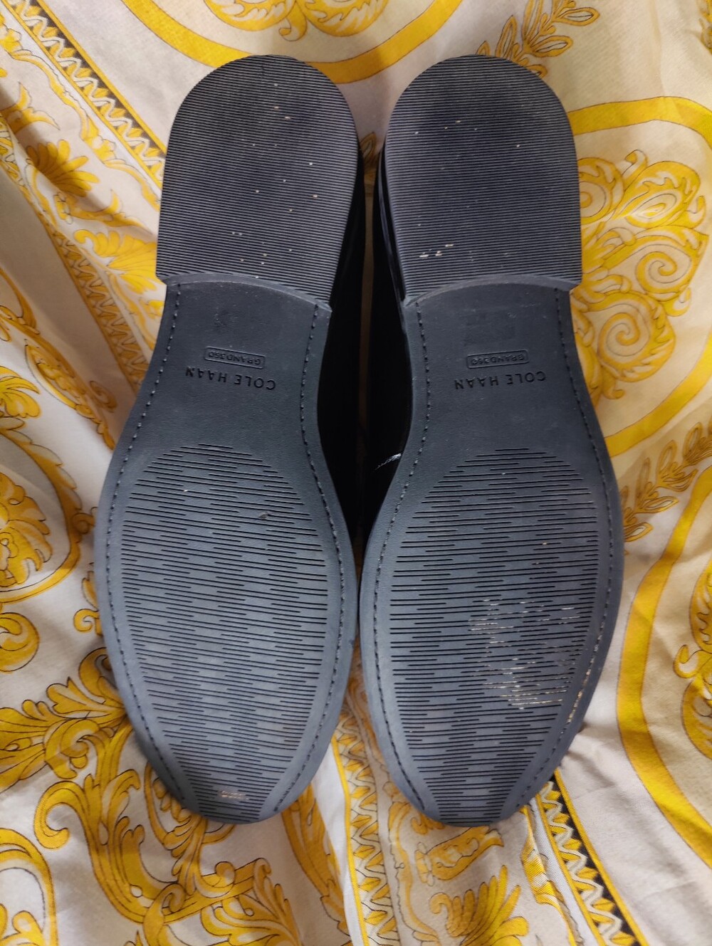 Cole Haan W27246 Stassi Chain Loafer in black leather, Size 10B Medium - Picture 8 of 13
